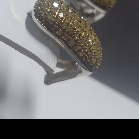 E38 Yellow Diamond J-Hoop Earrings - Picture 4 of 7